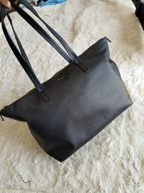 Love & Lore Black Pebbled Vegan Leather Tote Bag Laptop Shoulder Travel Zip Top